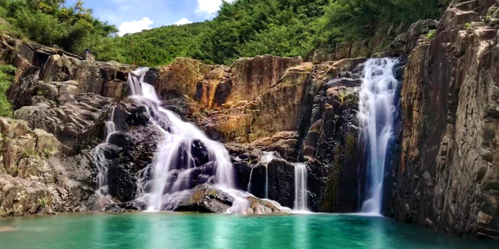 Sheung Luk Stream | Waterfall Hikes in Hong Kong | Nest Property