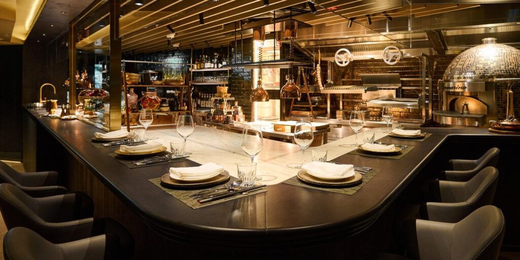SẾP Restaurant. Formal plated counter.