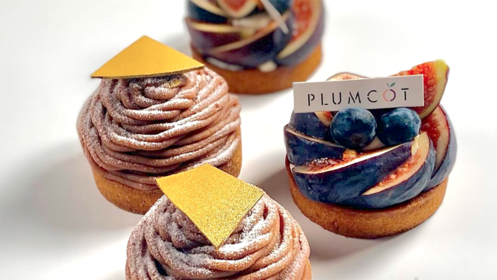 Mini tarts from Plumcot. One with caramel and one with fresh figs and blueberries.